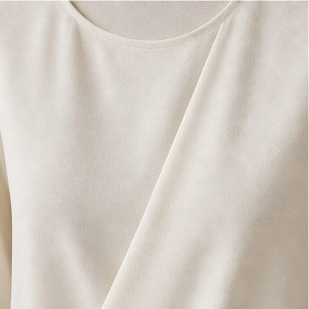 Cream Puff Sleeve Top - Picture 4 of 6